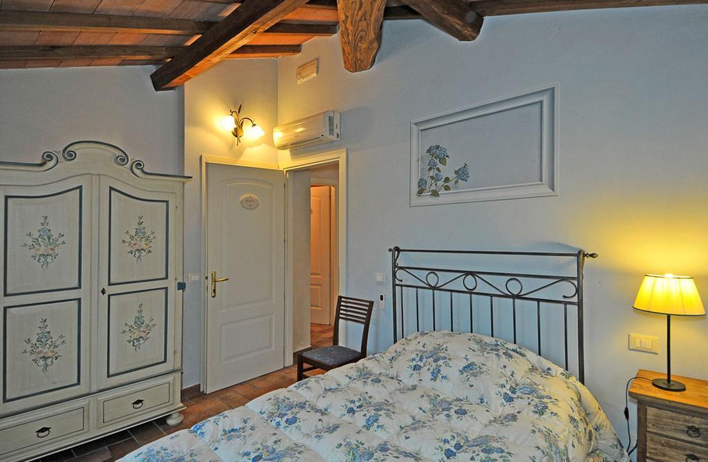 Le Ginestre B & B Massarosa Bilik gambar