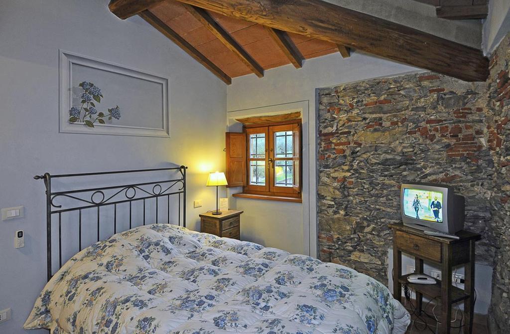 Le Ginestre B & B Massarosa Bilik gambar